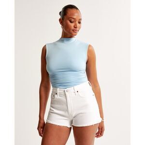 A&F Curve Love Mom Shorts White Distressed Denim Sz 4/27